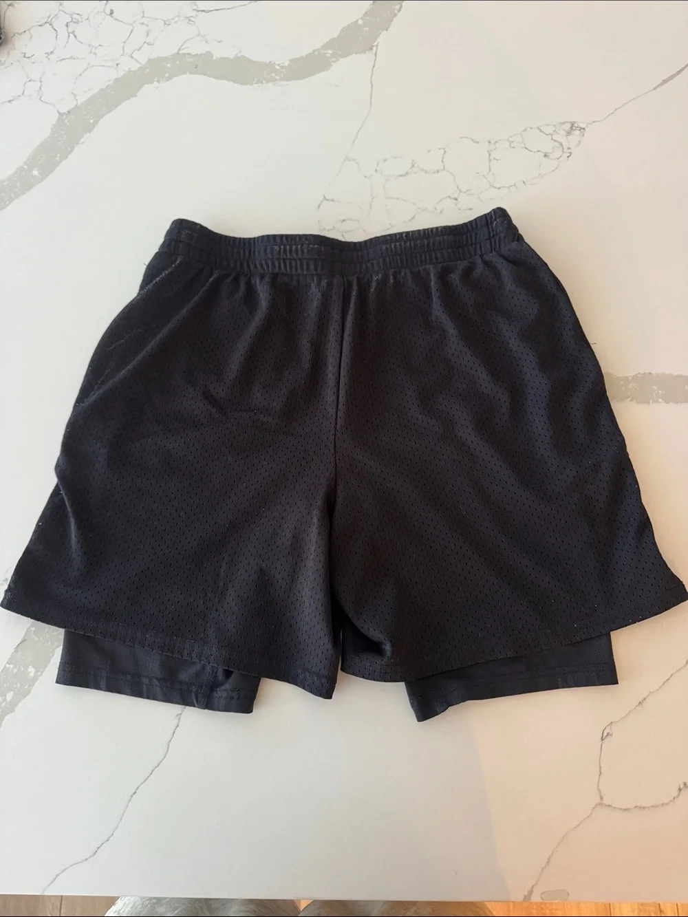 Boys abercrombie kids Black & Blue Camo Performance Shorts size 13/14